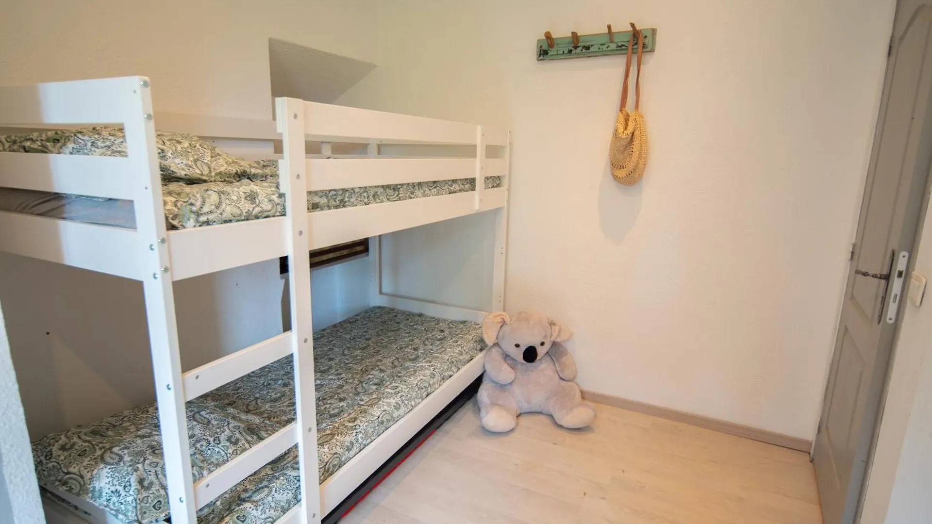 Batisse De Vacance Cadre Exceptionnel Frejus